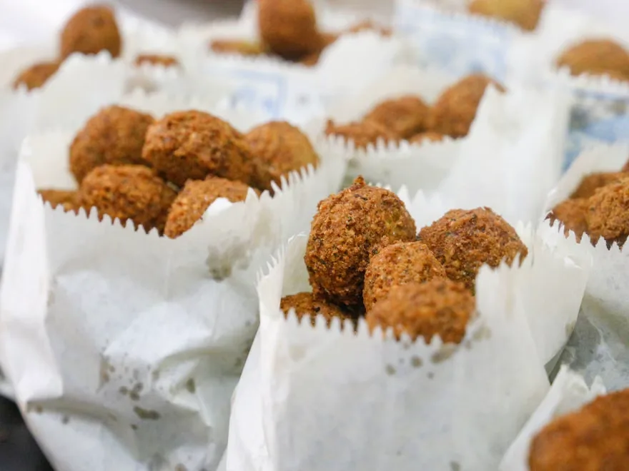 Falafel wrap