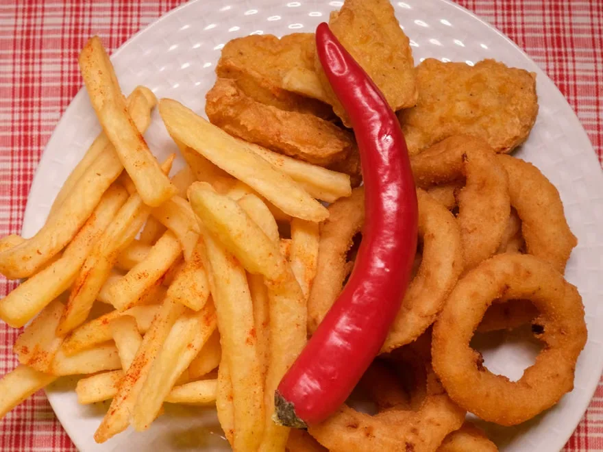 Snack pack with chips and mixed meat